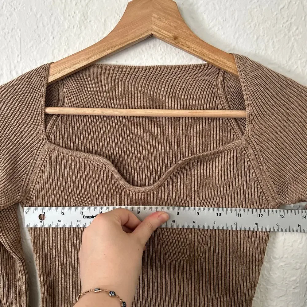 Commense Sweetheart Neckline Long Sleeve Knit Top Size M NWT - Picture 3 of 8